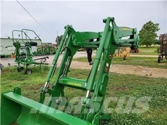 John Deere 620R Traktorid