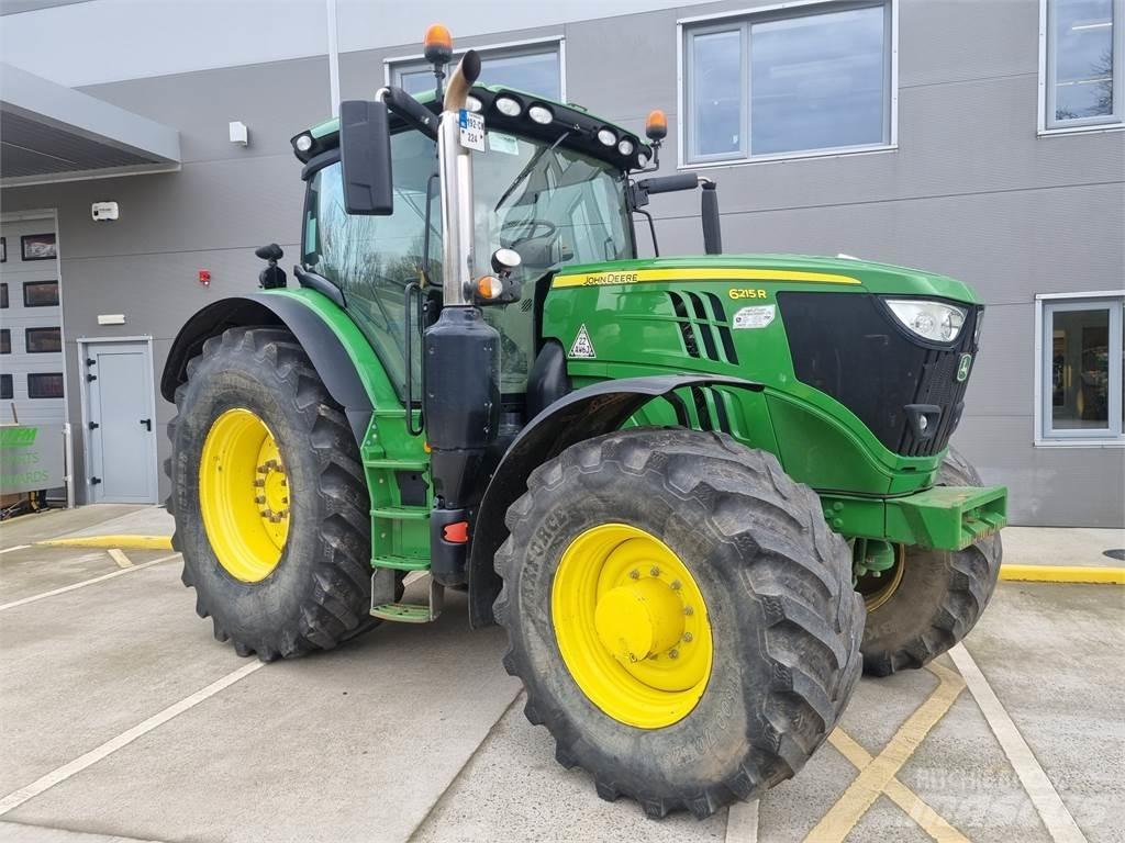 John Deere 6215R Traktorid