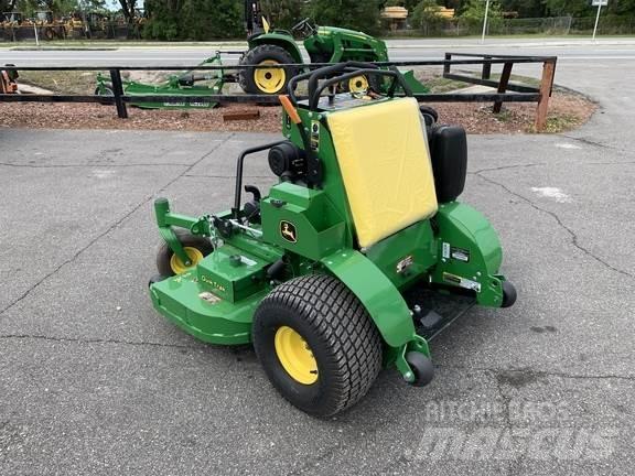 John Deere 652R Murutraktorid