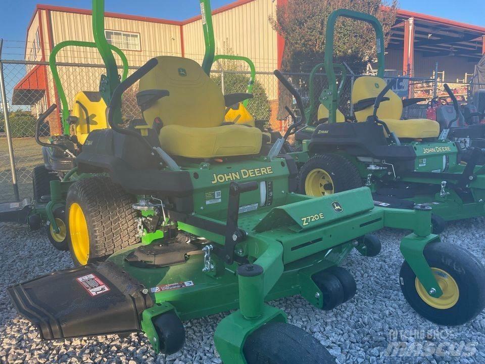 John Deere 720E 0 - pöörderaadiuse niidukid
