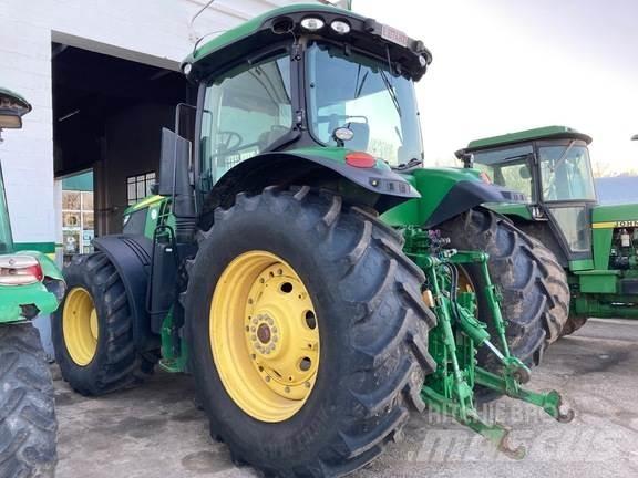 John Deere 7230R Traktorid
