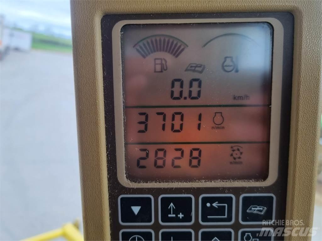 John Deere 7400 Silokombainid