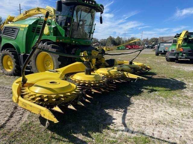 John Deere 772 Muu silokoristustehnika