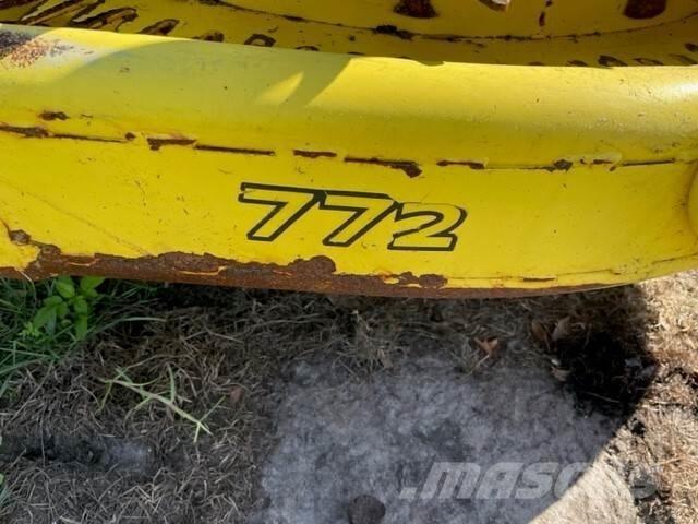 John Deere 772 Muu silokoristustehnika