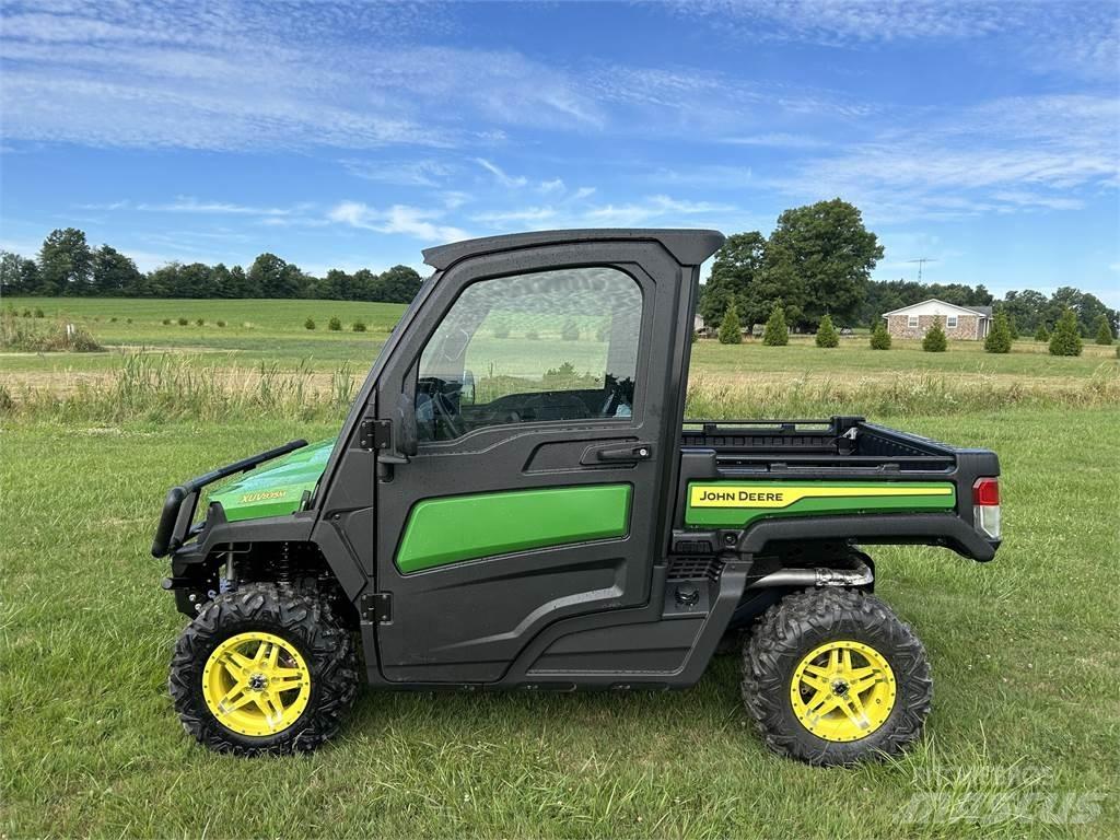 John Deere 835M Kommunaalteenuste tehnika