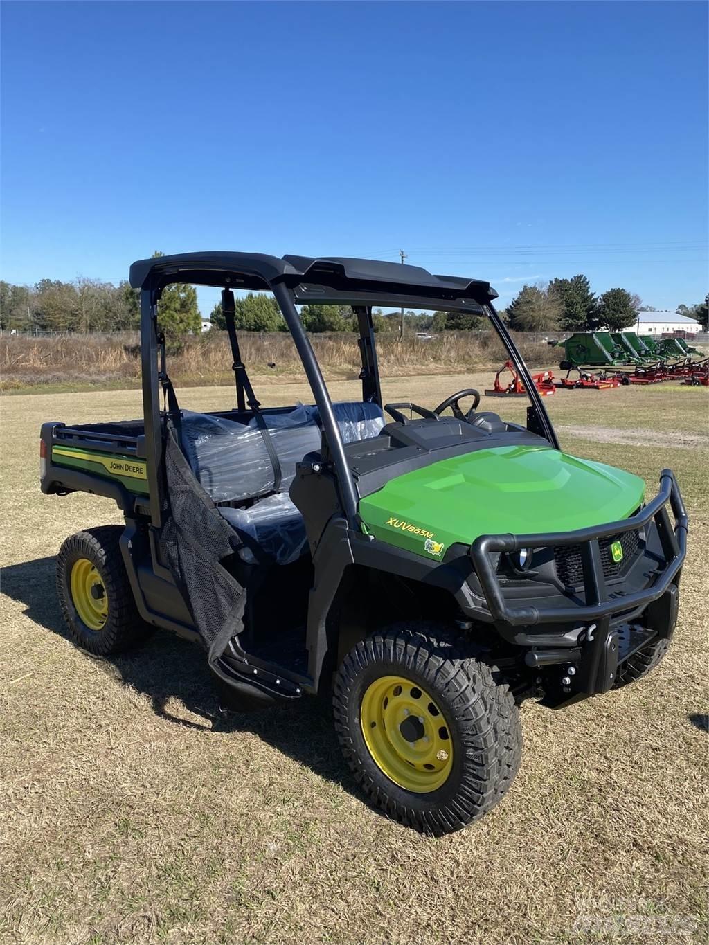 John Deere 865M Kommunaalteenuste tehnika