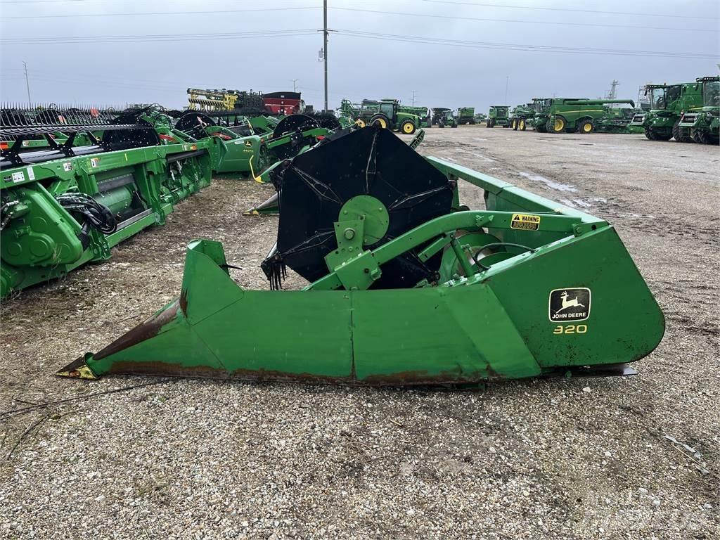 John Deere 920F Lisavarustus ja komponendid