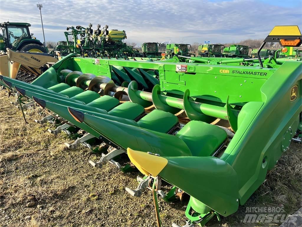 John Deere C8R Lisavarustus ja komponendid