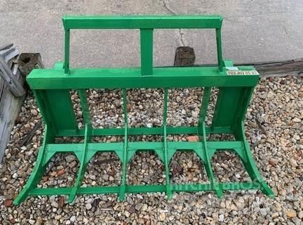 John Deere CR50 Haaratsid