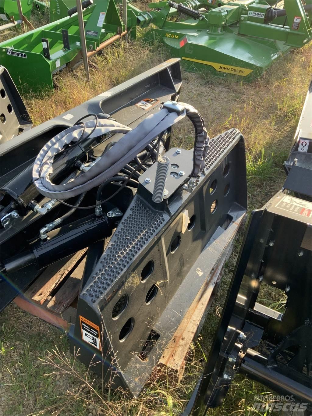 John Deere DB84 Muu