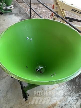 John Deere F/500 Haagispritsid