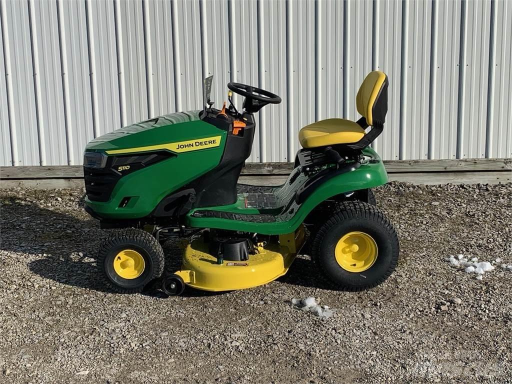 John Deere S110 Murutraktorid