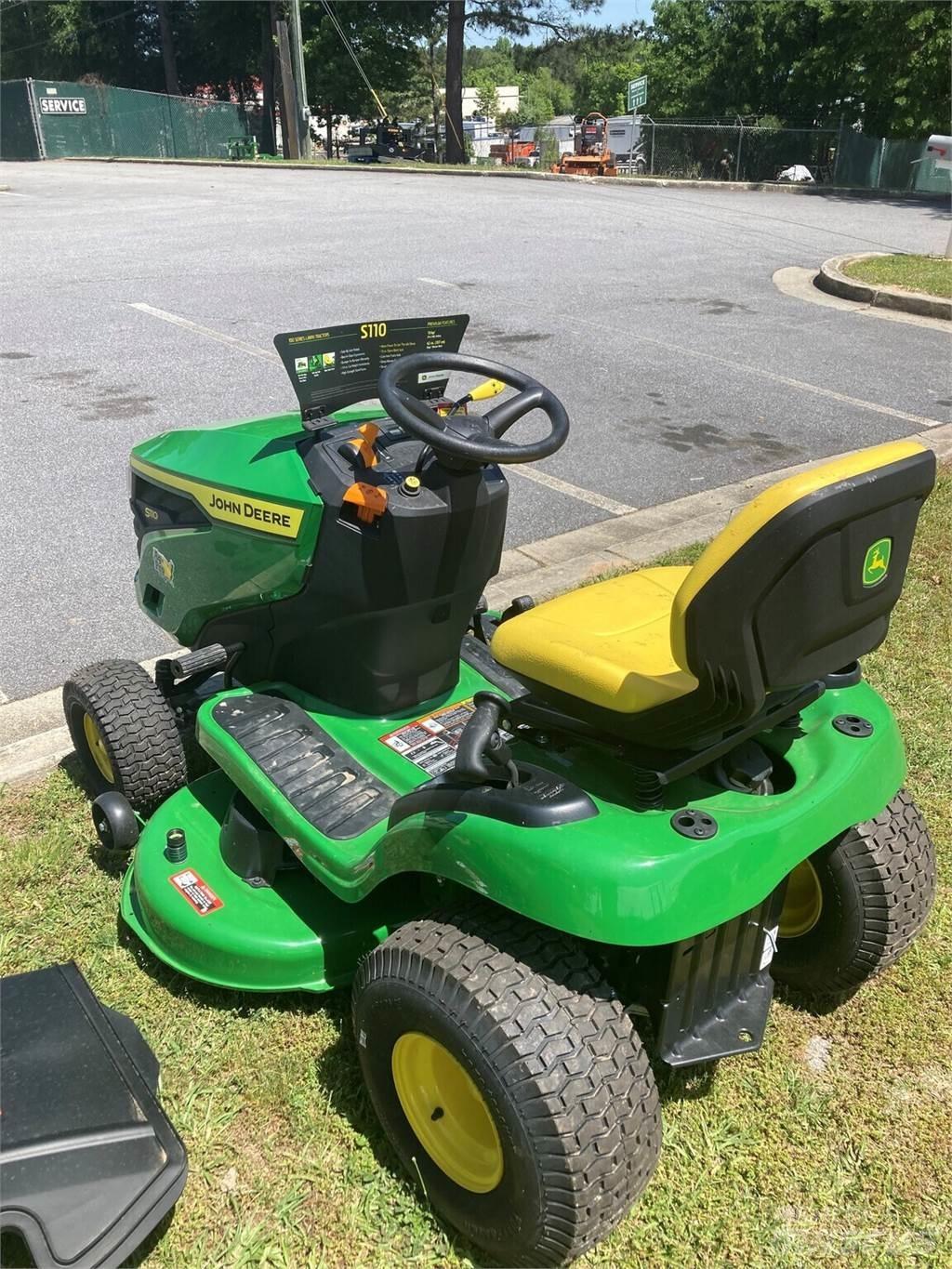 John Deere S110 Murutraktorid