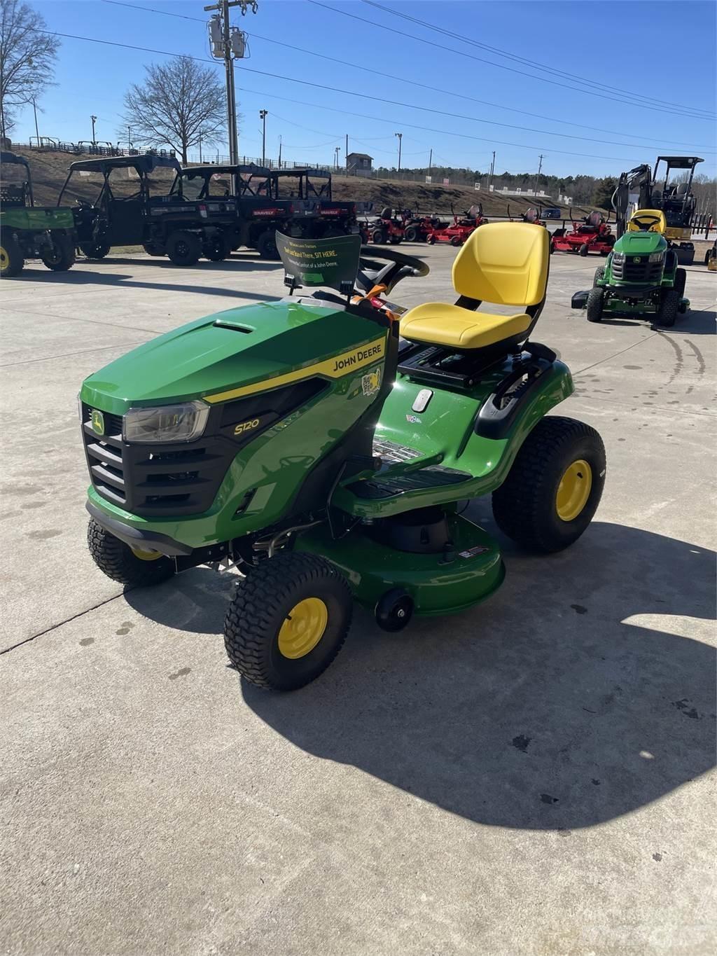 John Deere S120 Murutraktorid