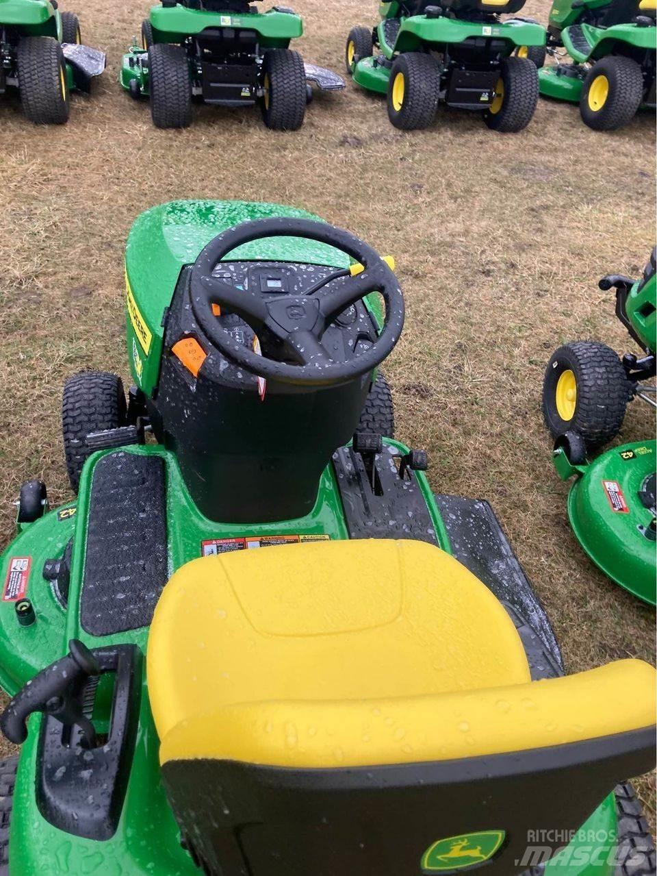 John Deere s120 Murutraktorid