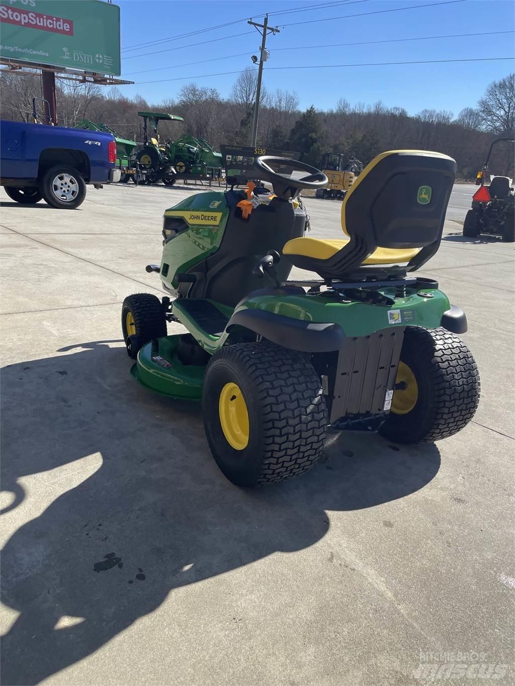 John Deere S130 Murutraktorid