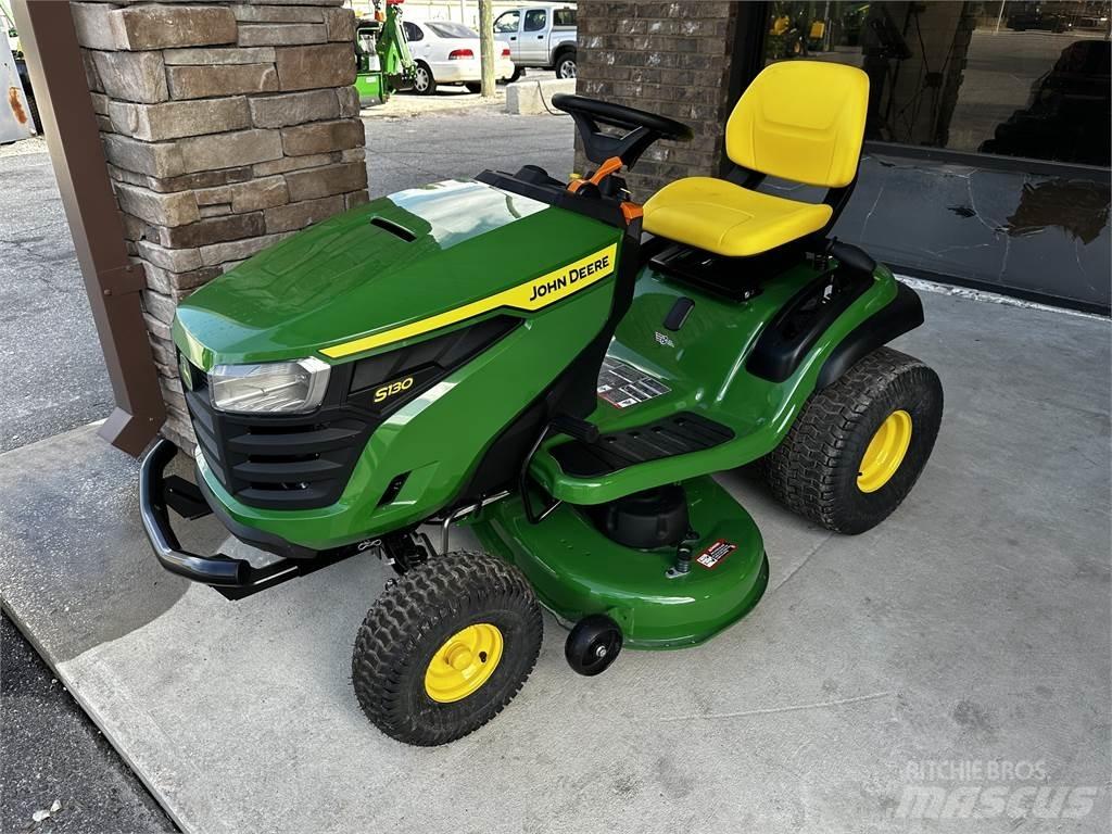 John Deere S130 Murutraktorid