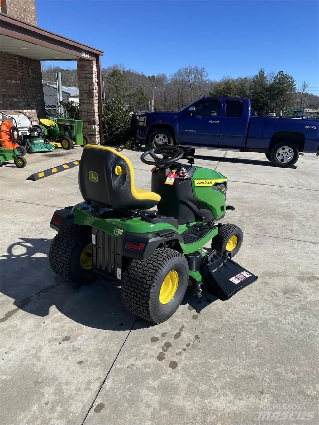 John Deere S160 Kompakttraktorid