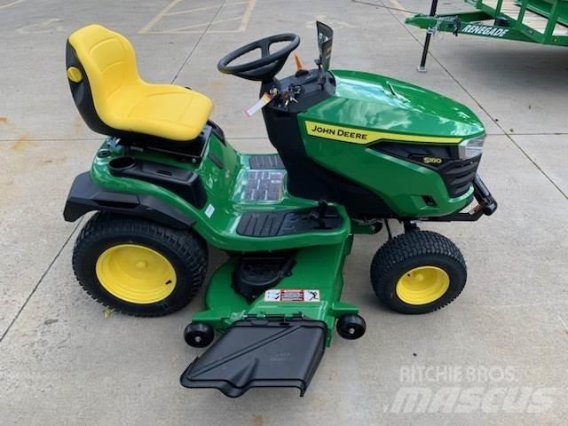 John Deere S180 Kompakttraktorid