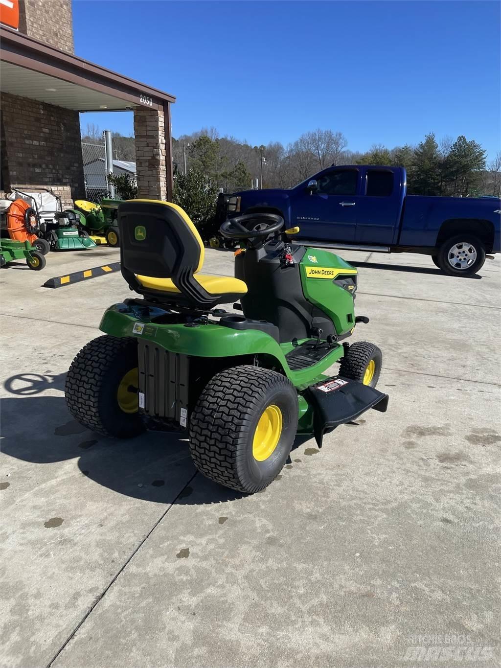John Deere S220 Murutraktorid