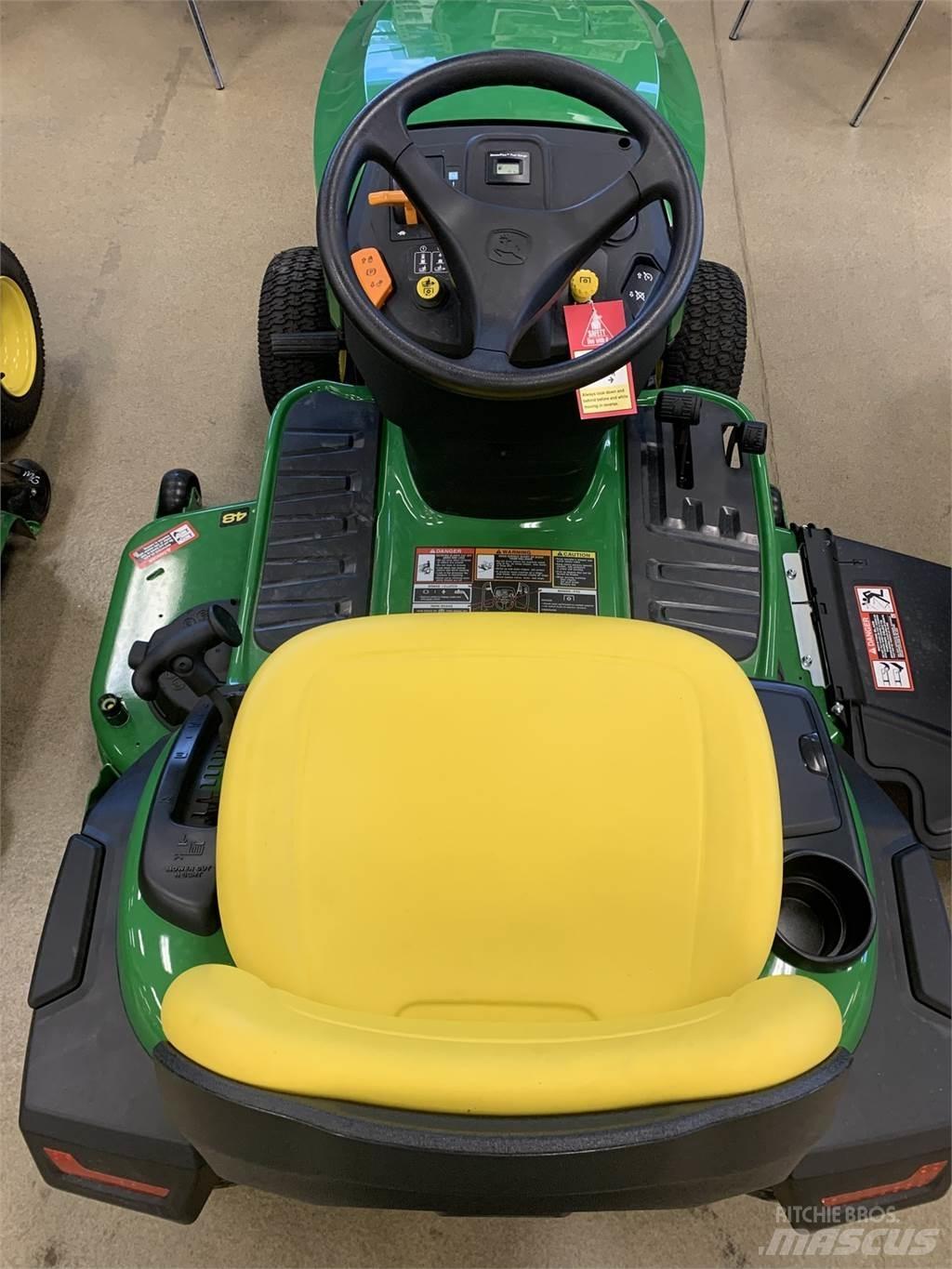 John Deere S240 Kompakttraktorid