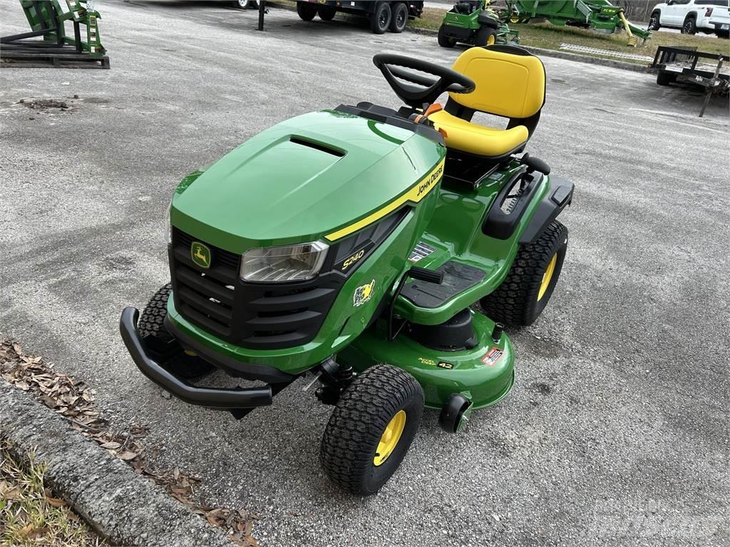 John Deere S240 Kompakttraktorid