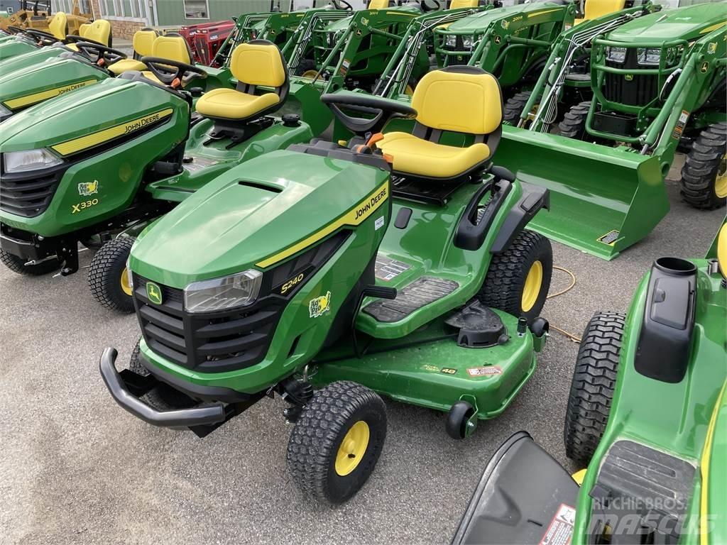 John Deere S240 Kompakttraktorid