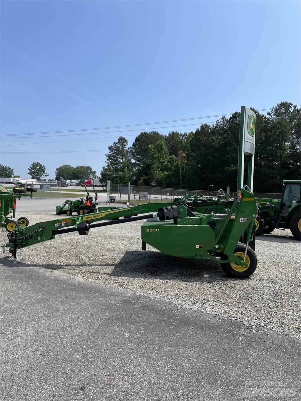 John Deere S300 Muljurniidukid