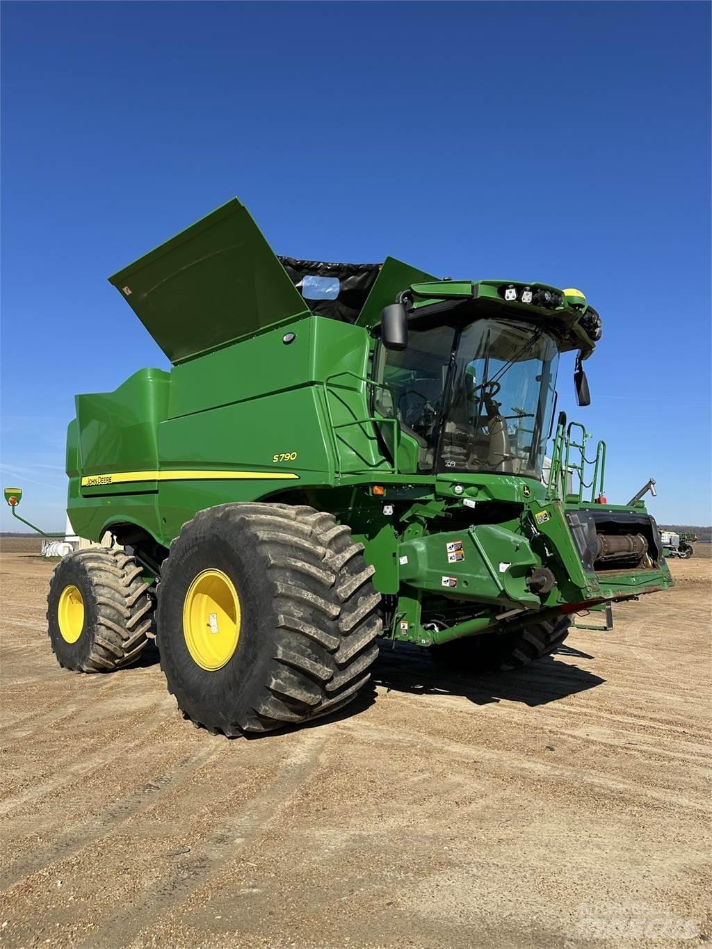 John Deere S790 Teraviljakombainid
