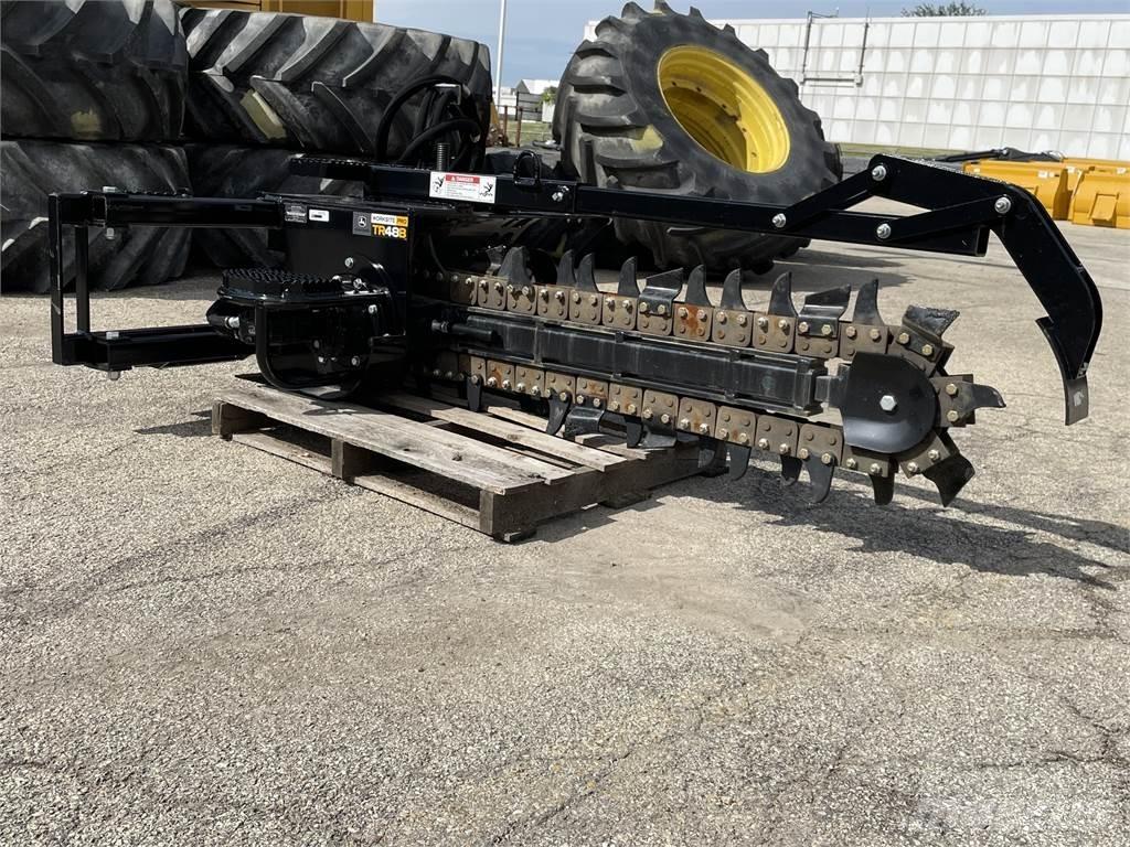 John Deere TR48B Muu