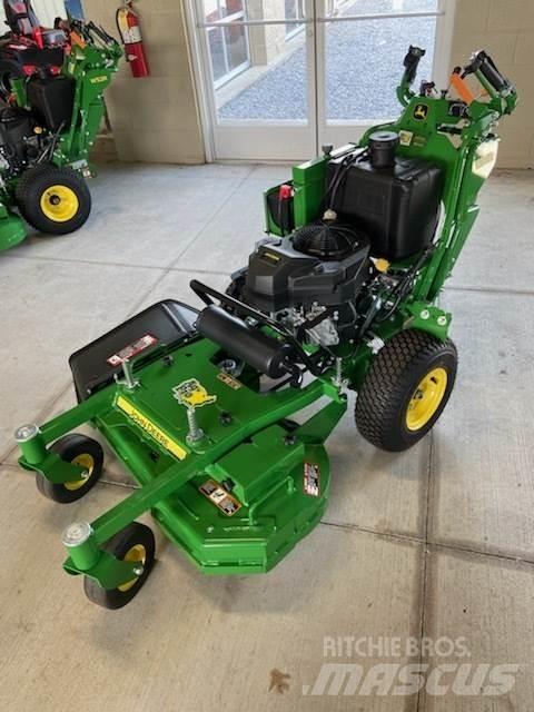 John Deere W36R Taga jalutatavad niidukid