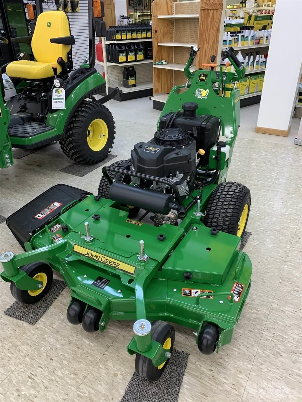 John Deere W48M Taga jalutatavad niidukid