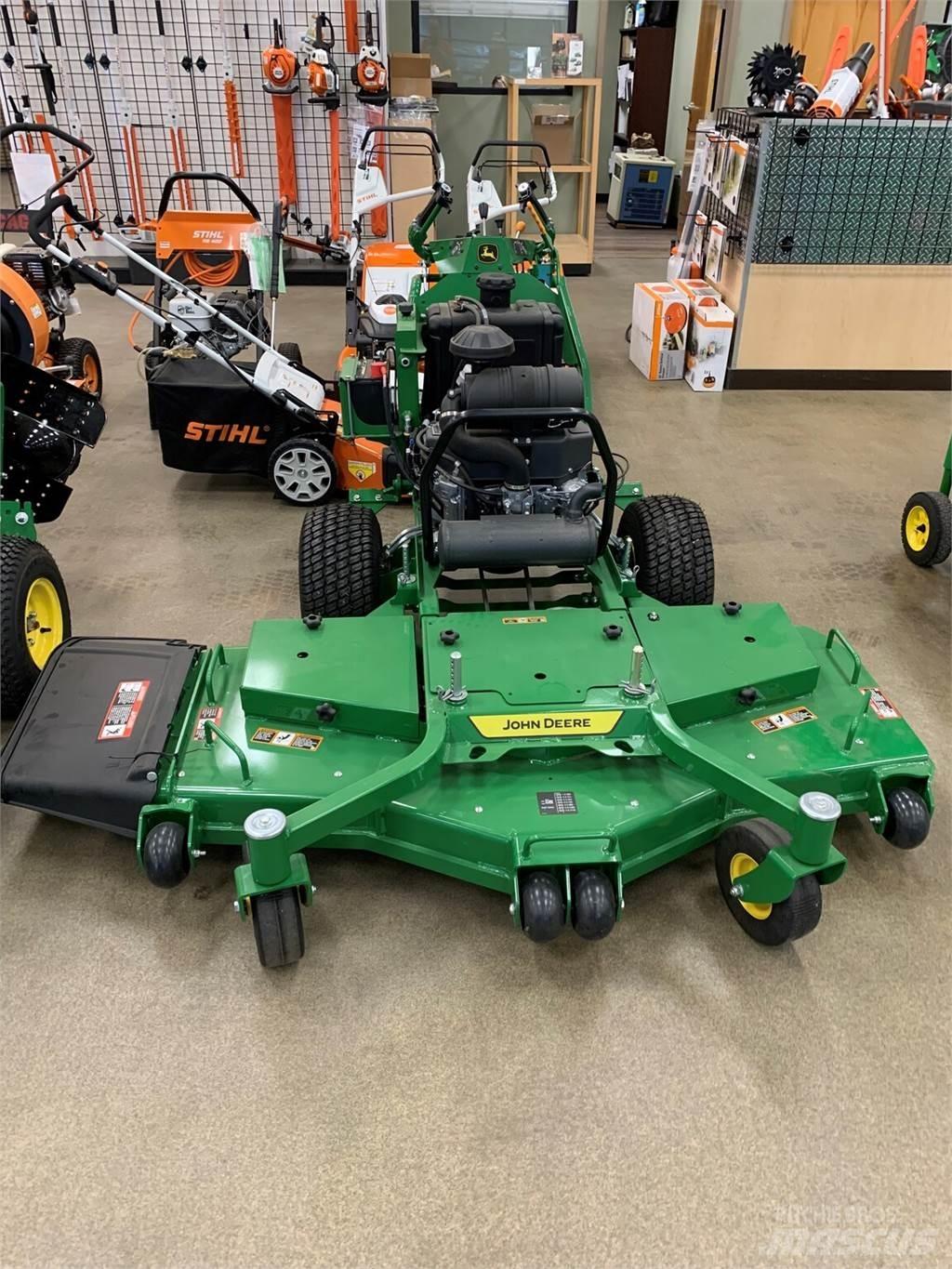John Deere W61R Niidukid