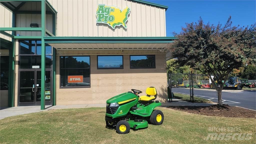 John Deere x330 Kompakttraktorid
