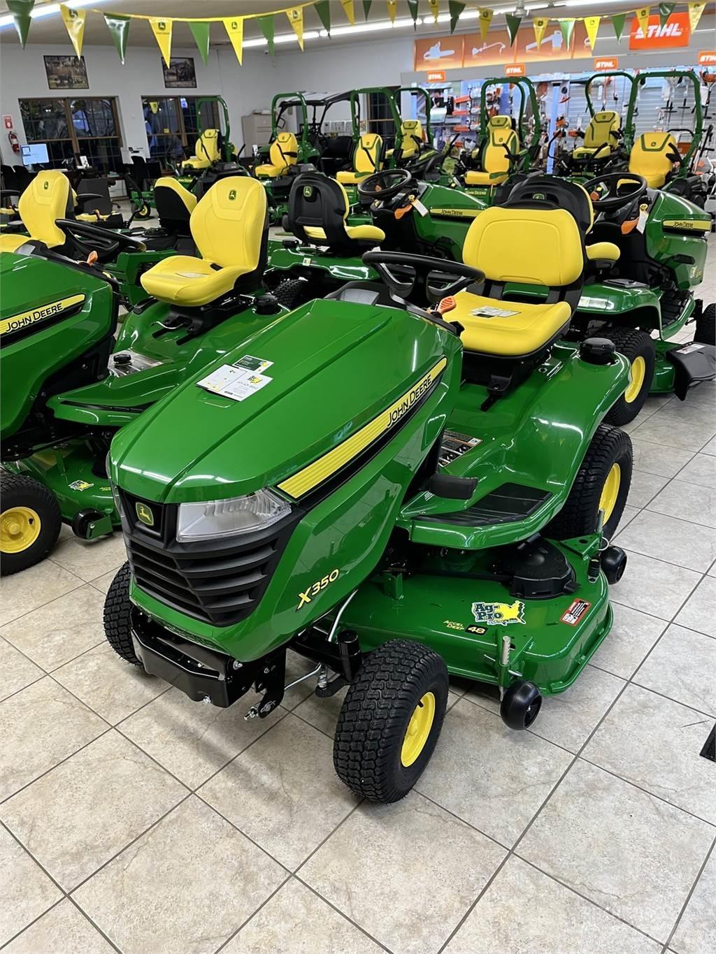 John Deere X350 Kompakttraktorid