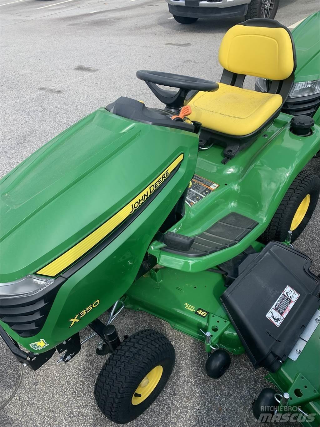 John Deere X350 Kompakttraktorid