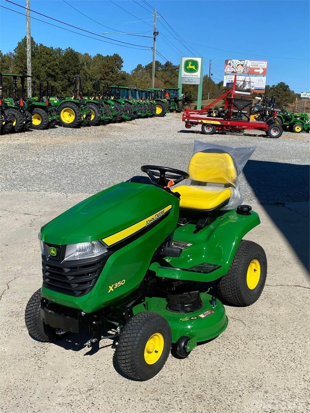 John Deere X350 Kompakttraktorid
