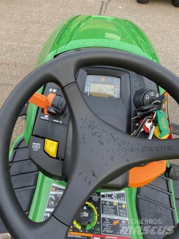 John Deere X350 Kompakttraktorid