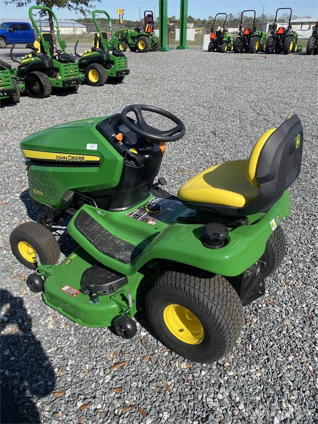 John Deere X350 Kompakttraktorid