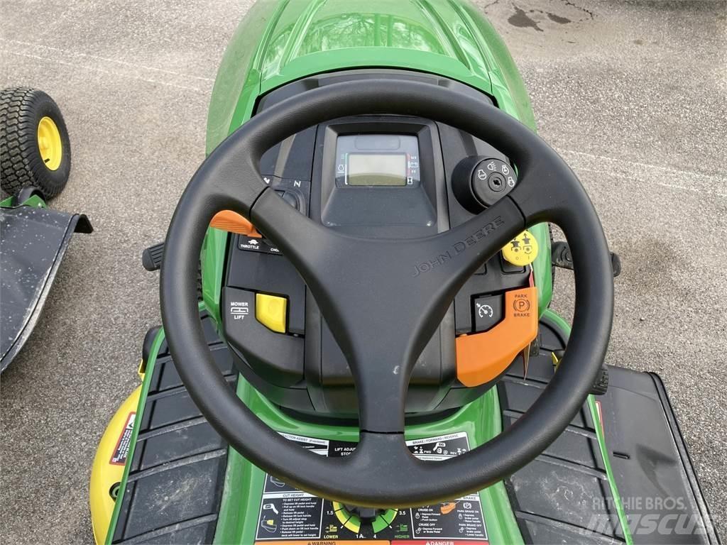 John Deere X350 Kompakttraktorid