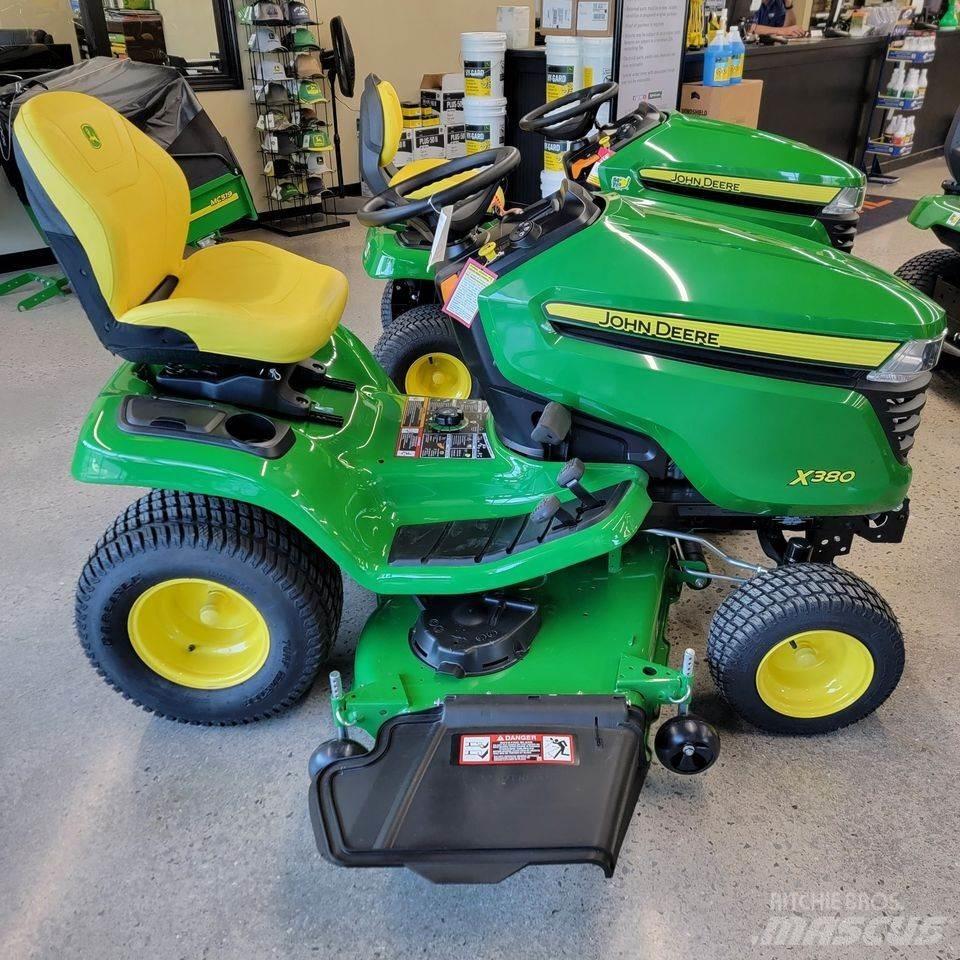 John Deere X380 Kompakttraktorid