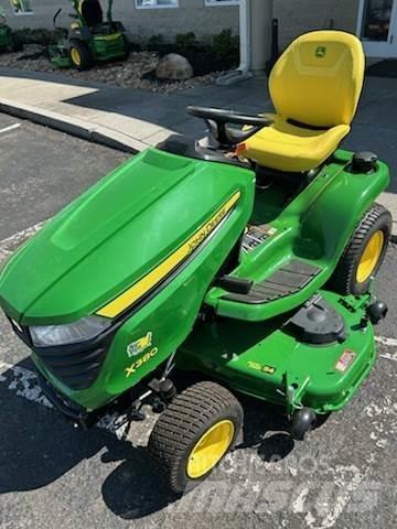 John Deere X380 Murutraktorid
