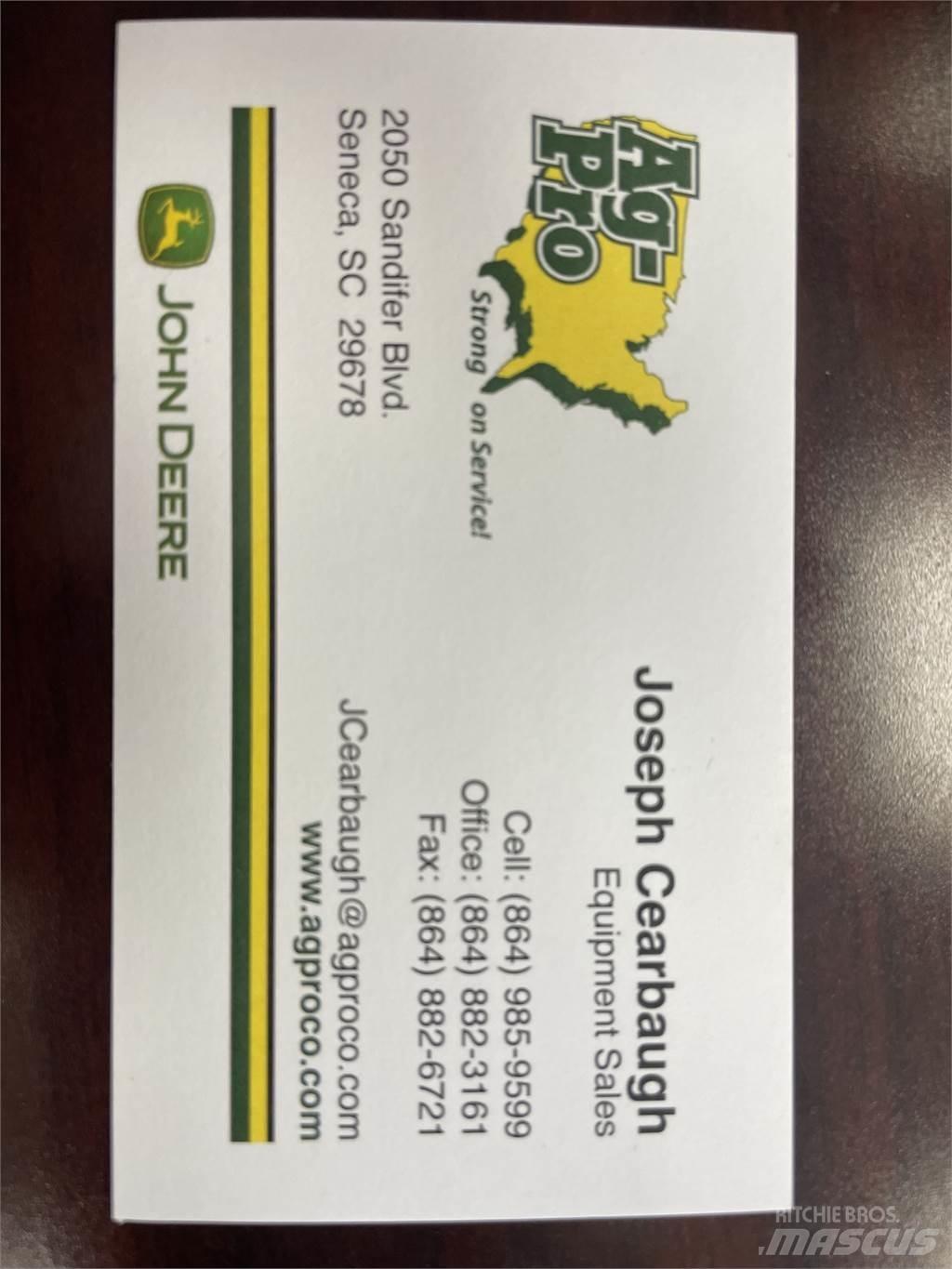 John Deere X380 Kompakttraktorid
