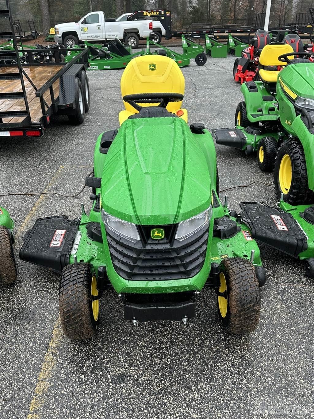 John Deere X390 Kompakttraktorid