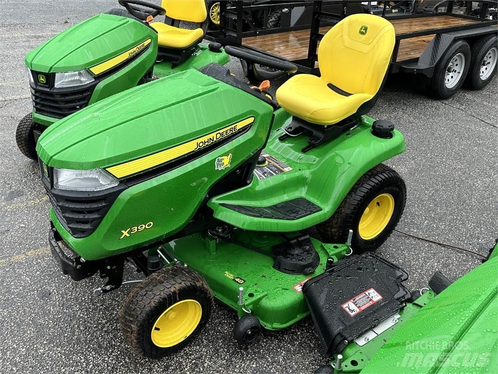 John Deere X390 Kompakttraktorid
