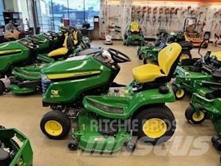 John Deere X390 Kompakttraktorid