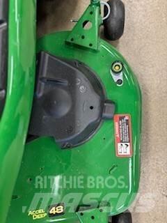 John Deere X390 Kompakttraktorid