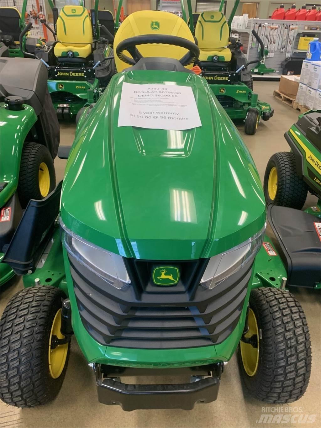 John Deere X390 Kompakttraktorid