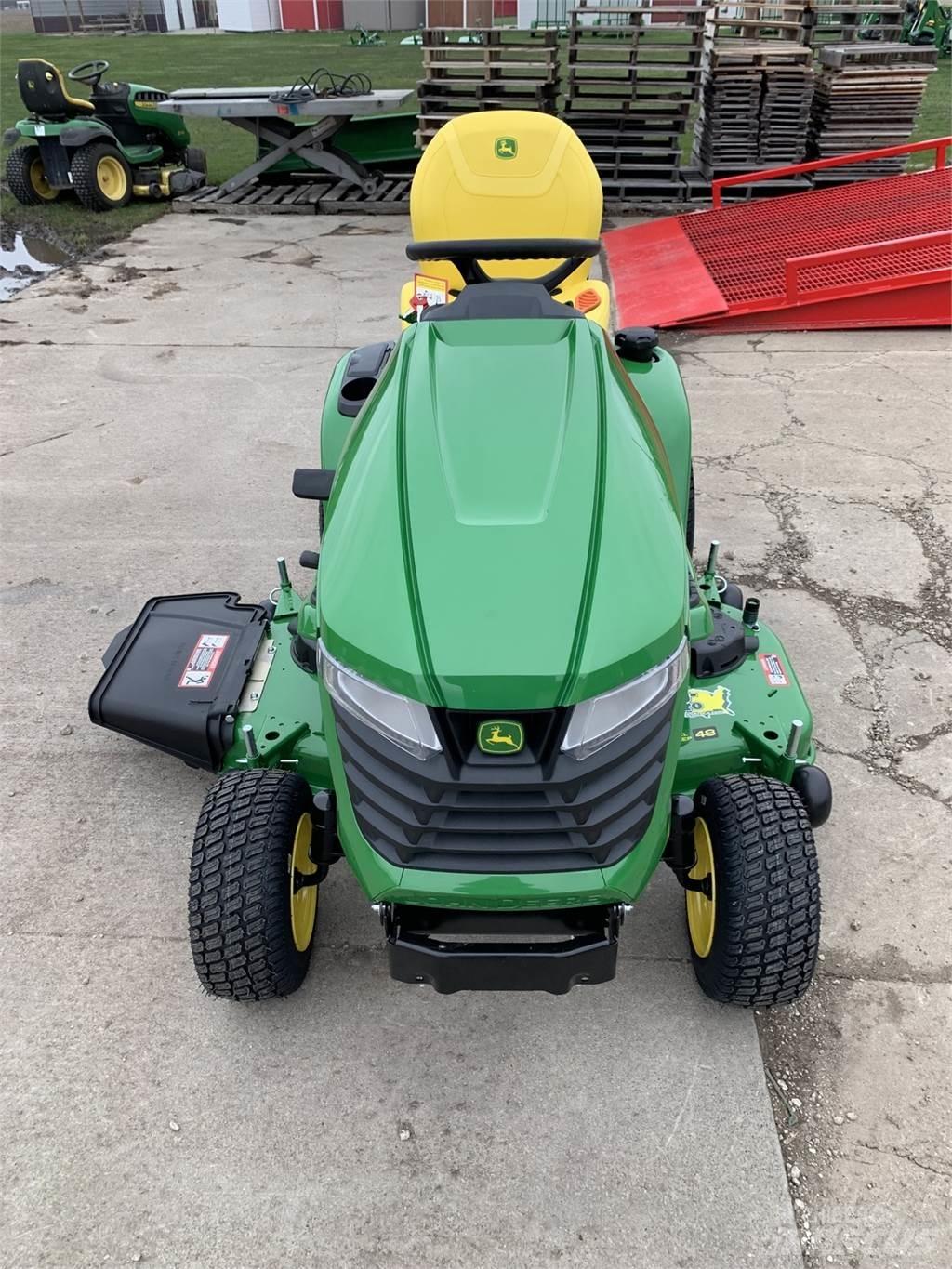 John Deere X390 Kompakttraktorid