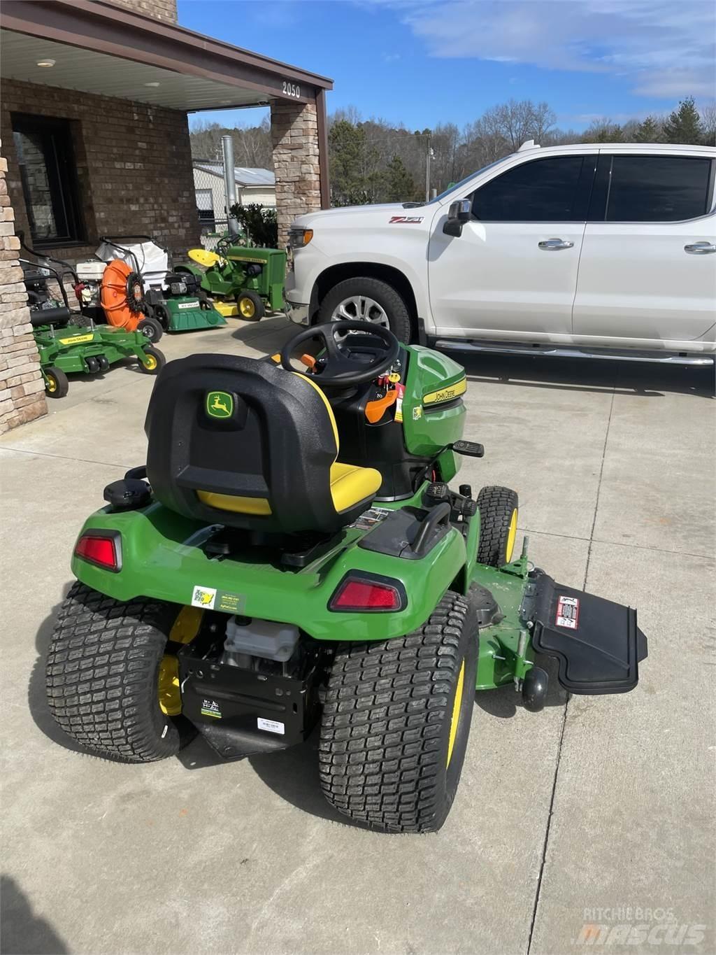 John Deere X570 Kompakttraktorid